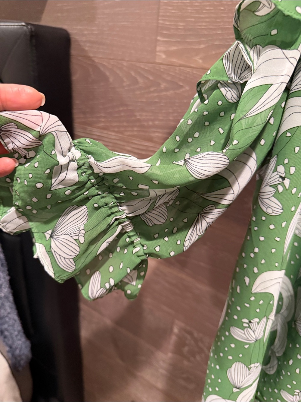 Floral Cold-Shoulder Ruffle Blouse - Picture 7 of 11